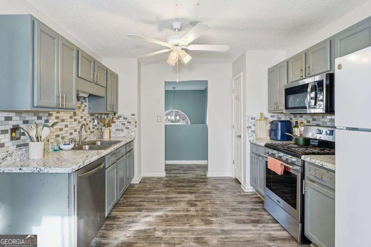 1191 Grove Trail Pass Douglasville - 12