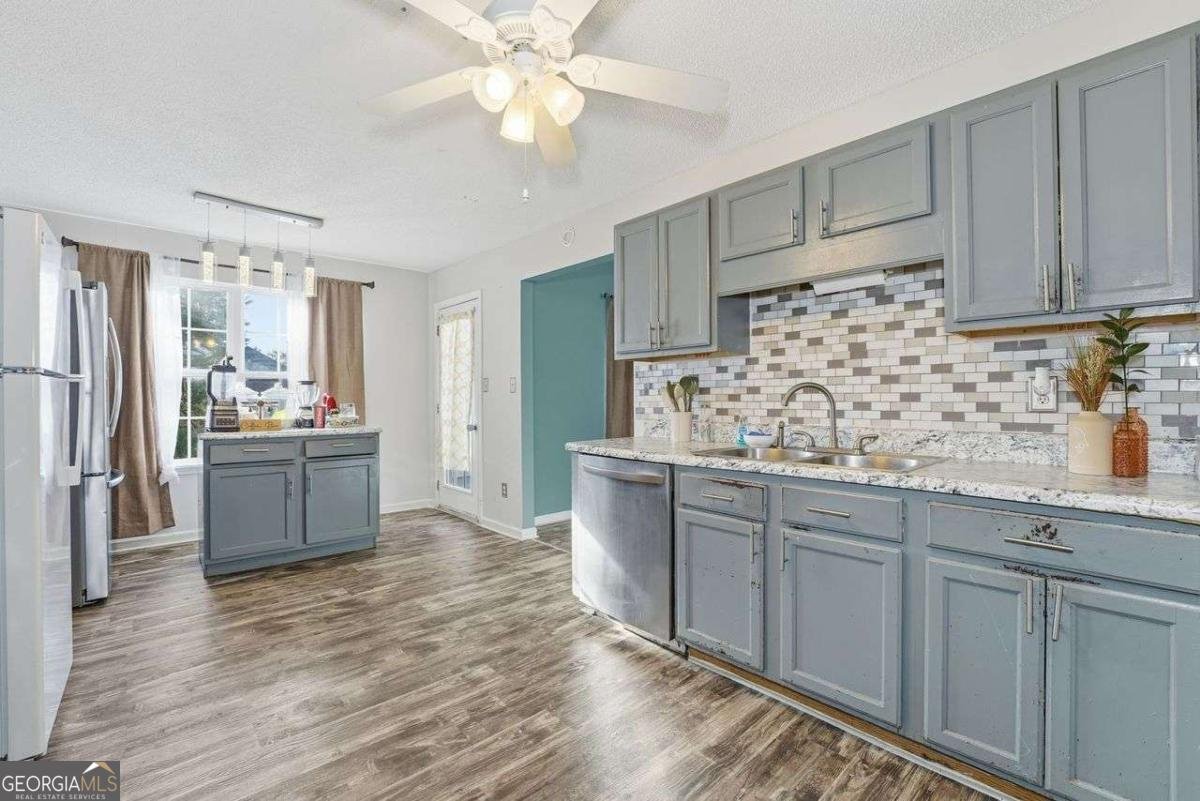 1191 Grove Trail Pass Douglasville - 15