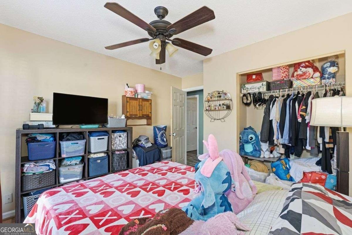 1191 Grove Trail Pass Douglasville - 18