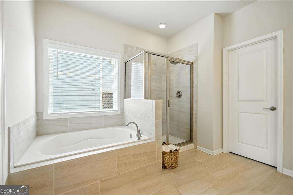 3950 Grandview Manor Drive Cumming - 38