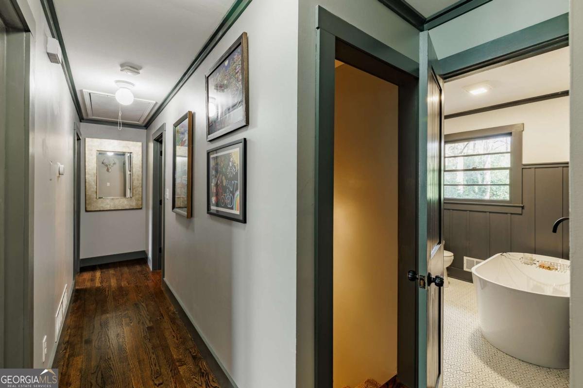 400 Greencrest Drive Athens - 16