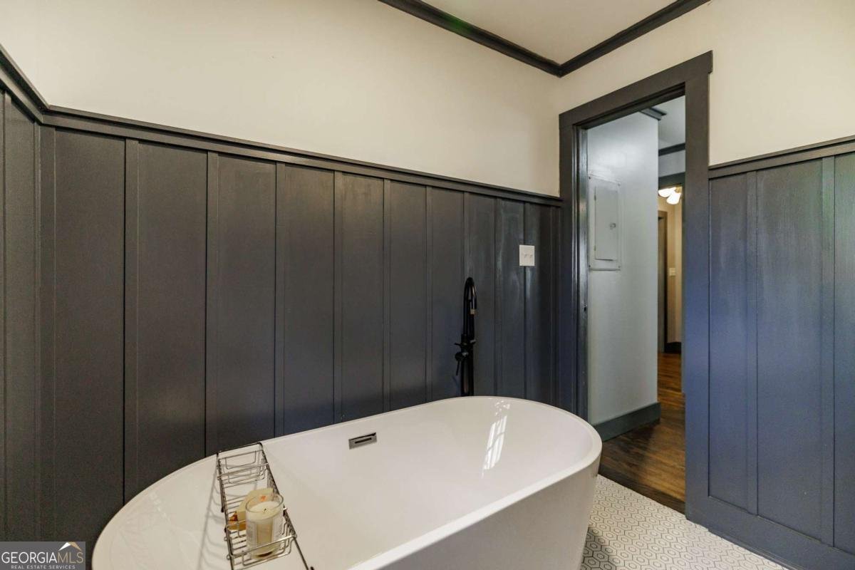 400 Greencrest Drive Athens - 18