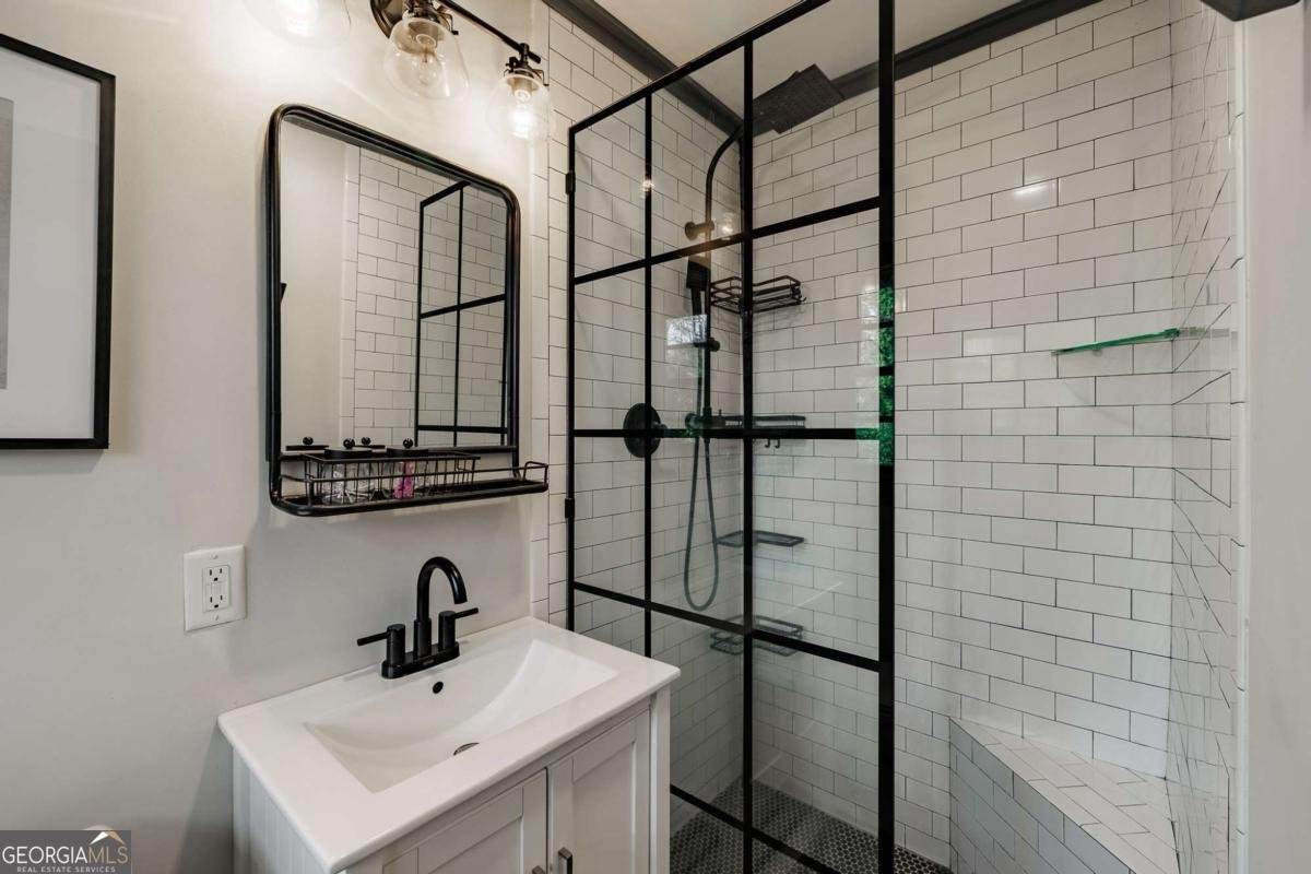 400 Greencrest Drive Athens - 22