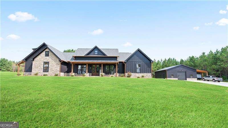 100 Rainey Road Temple - 1