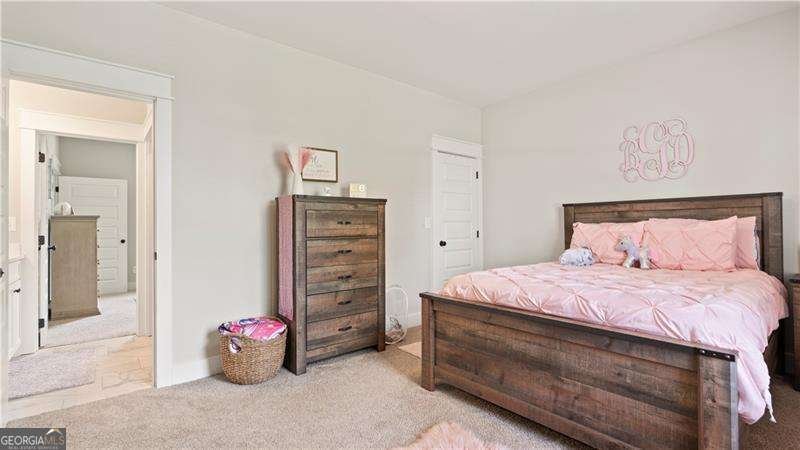 100 Rainey Road Temple - 16