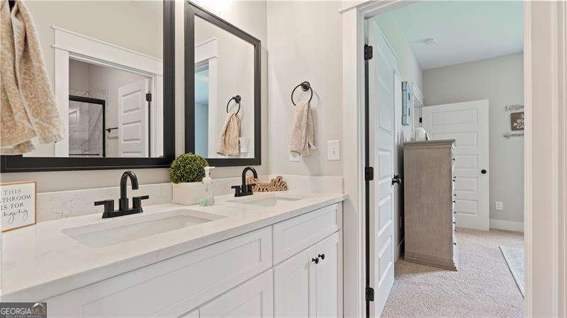 100 Rainey Road Temple - 19