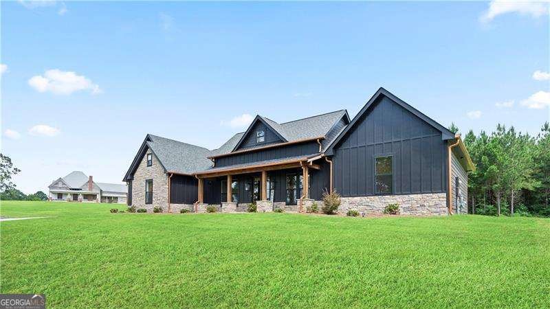 100 Rainey Road Temple - 3