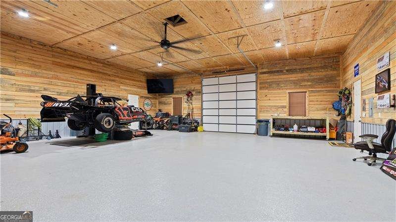 100 Rainey Road Temple - 34