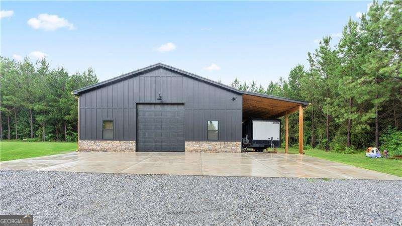 100 Rainey Road Temple - 35