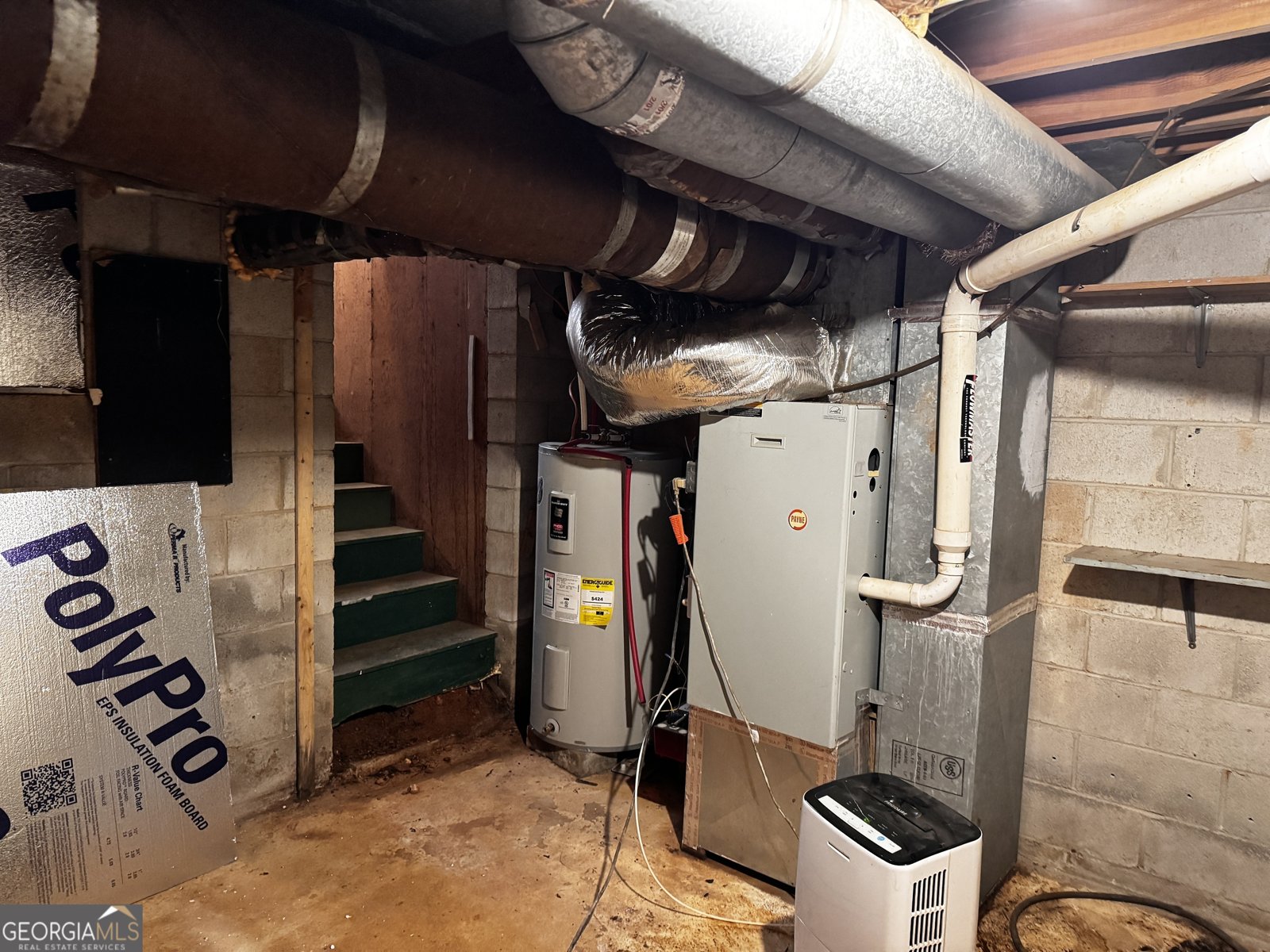 22 Ilene Drive Cleveland - 40