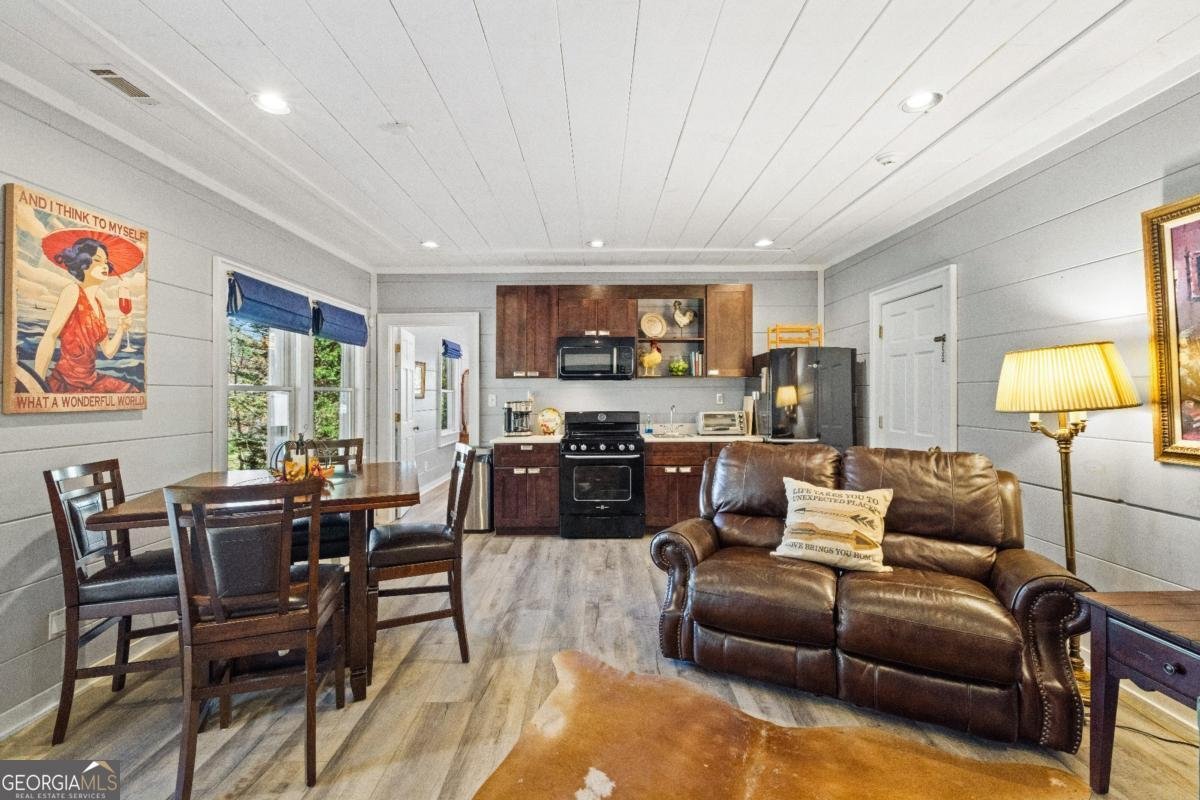 60 Ford Road Blue Ridge - 12