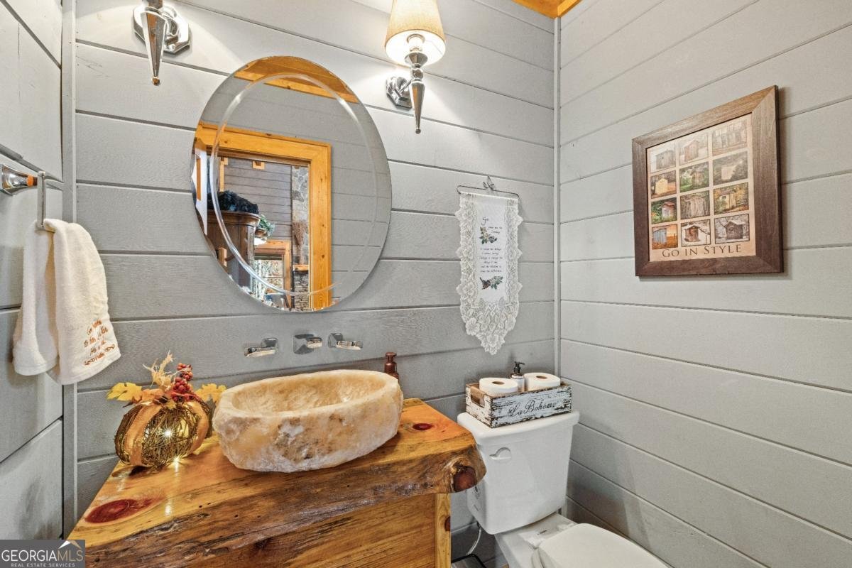 60 Ford Road Blue Ridge - 28