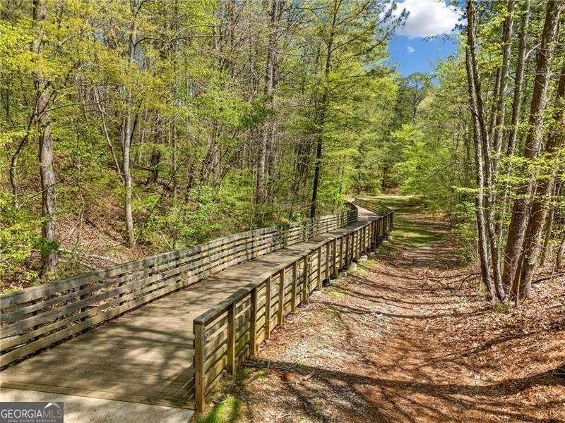 823 Mackay Creek Woodstock - 29