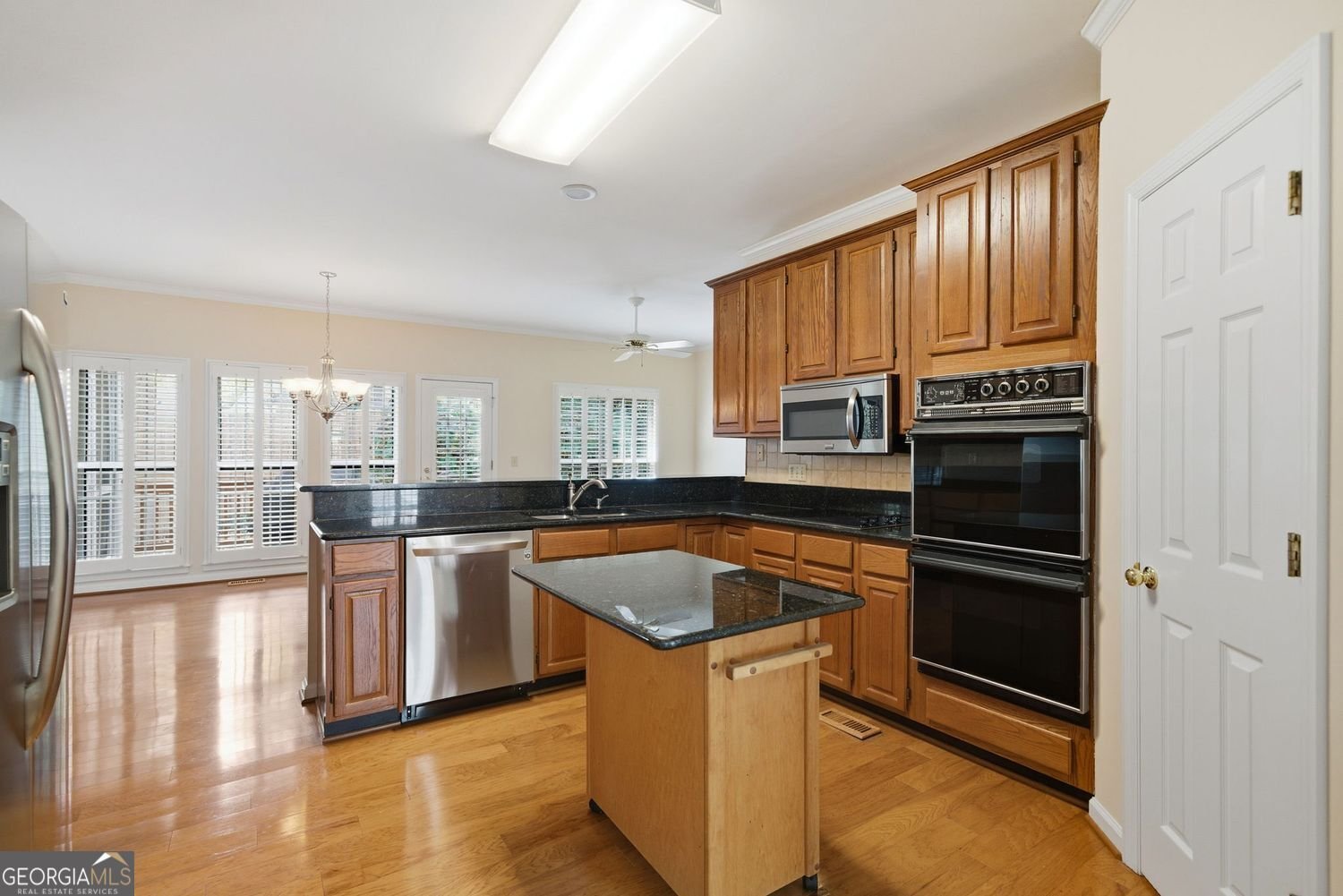 2289 Glenridge Drive Marietta - 1