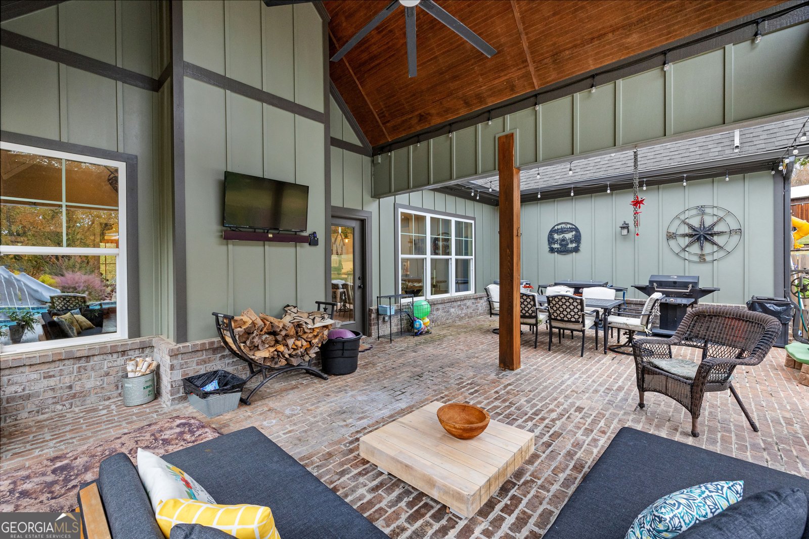 101 Trent Jones Circle Meansville - 53