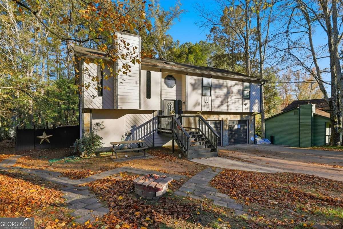 1774 Trail Creek Drive Lithia Springs - 4