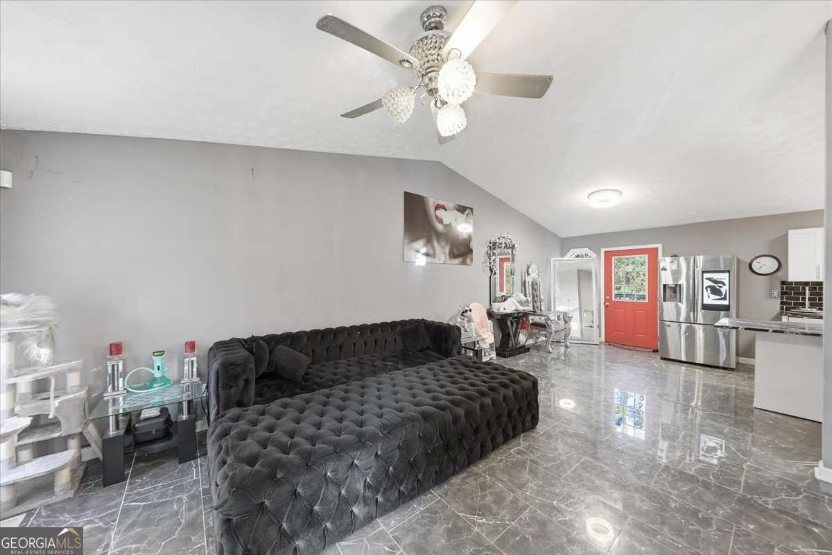 1774 Trail Creek Drive Lithia Springs - 9