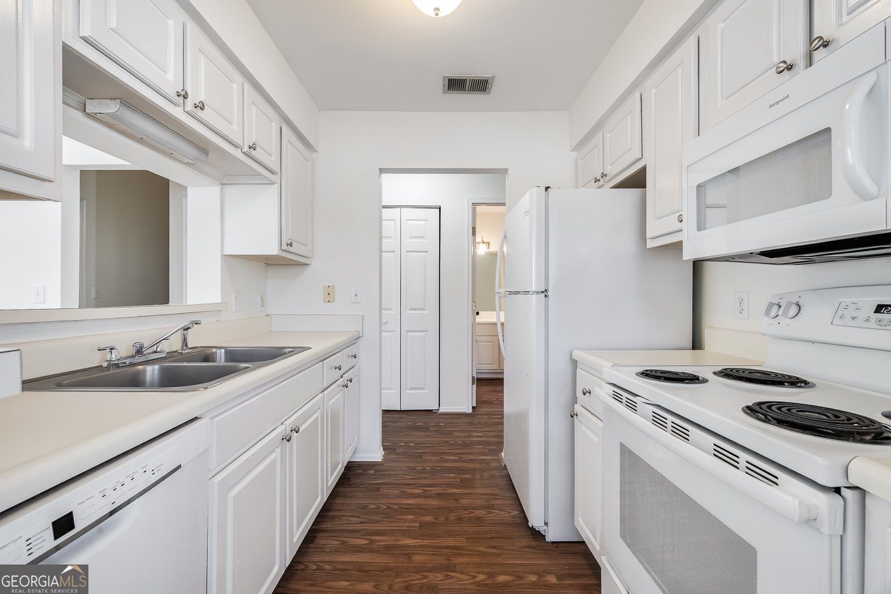 12300 Apache Avenue Savannah - 13