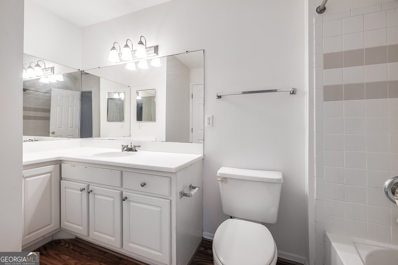 12300 Apache Avenue Savannah - 23