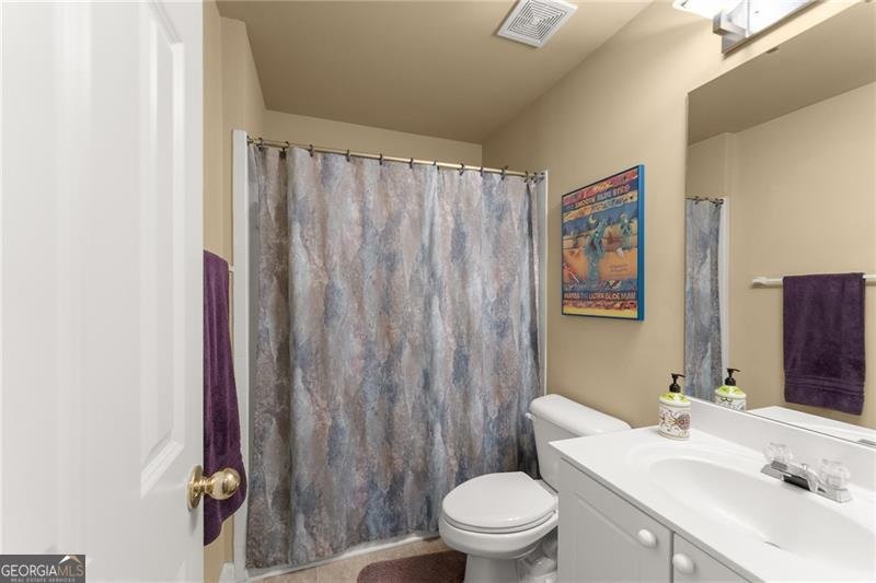 1000 Island Bluff Lane Buford - 43