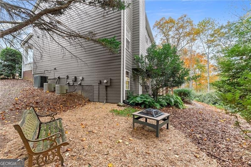 1000 Island Bluff Lane Buford - 46