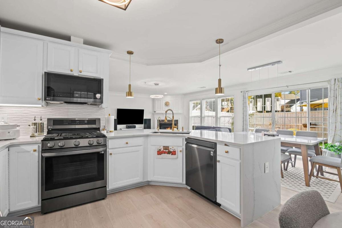 266 Balaban Circle Woodstock - 13