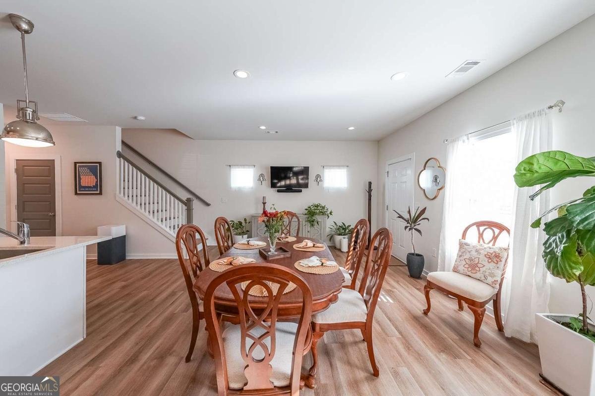 256 SIDNEY LANIER Avenue Athens - 13