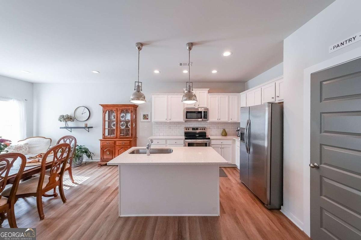 256 SIDNEY LANIER Avenue Athens - 8