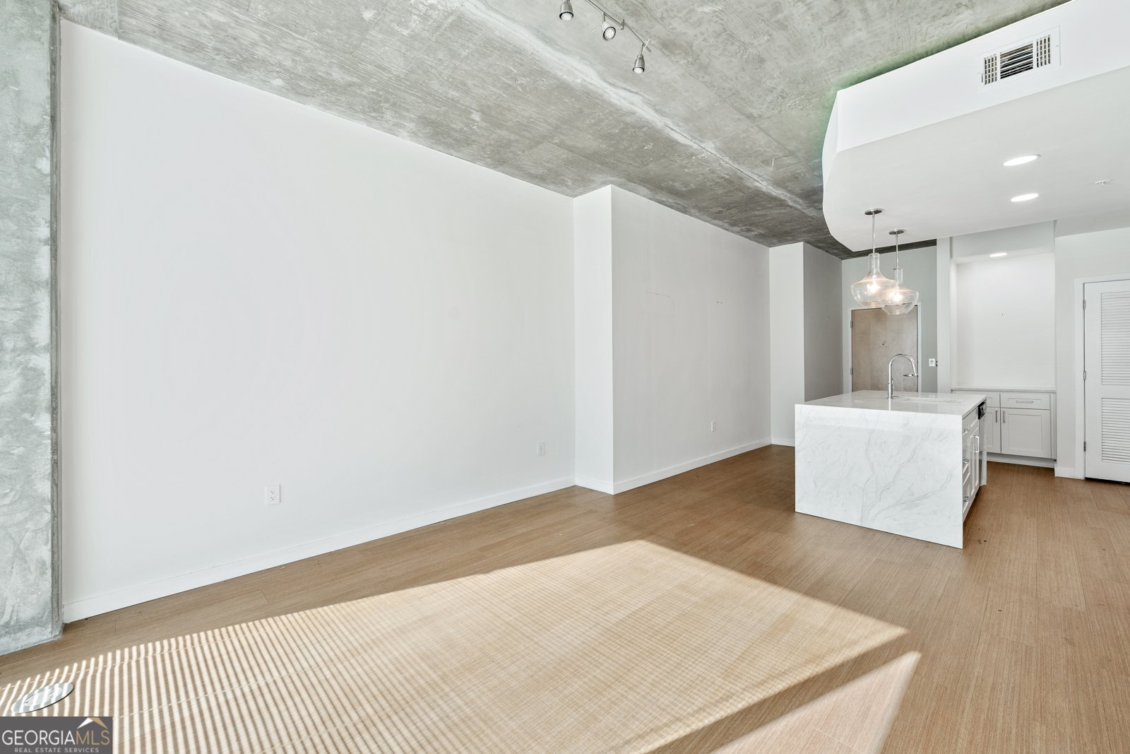 400 Peachtree Street Atlanta - 15