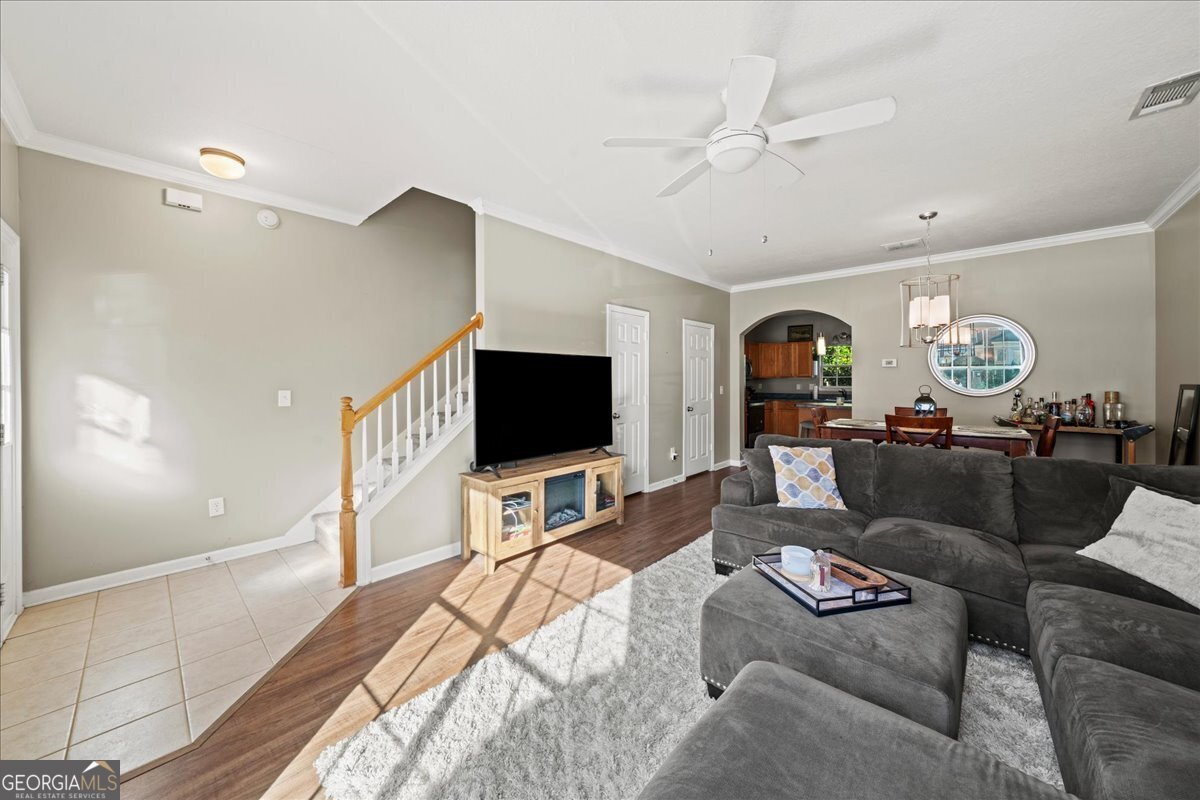 2064 Del Lago Circle Kennesaw - 1