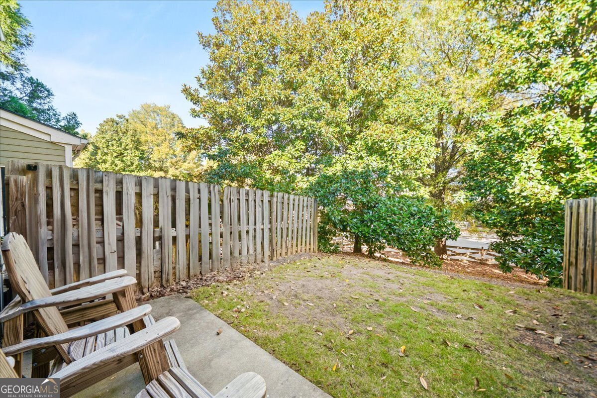 2064 Del Lago Circle Kennesaw - 12