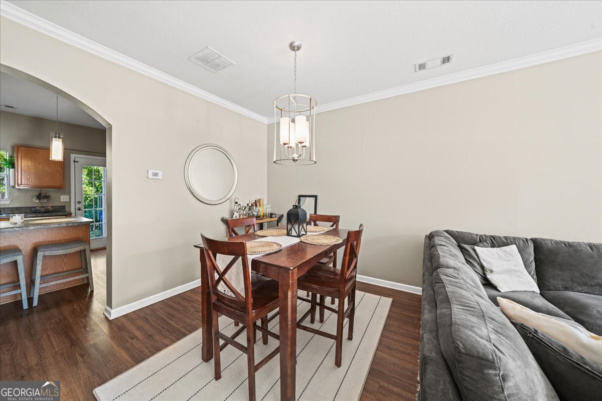 2064 Del Lago Circle Kennesaw - 2