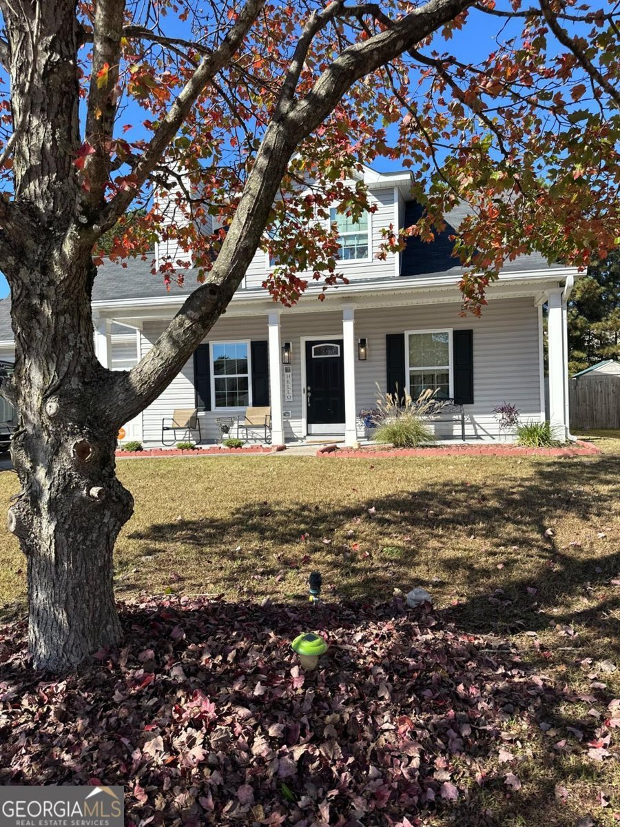 8004 Highland Parkway Fairburn - 1