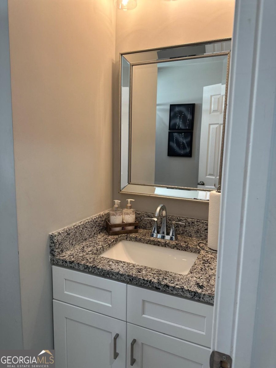 8004 Highland Parkway Fairburn - 9