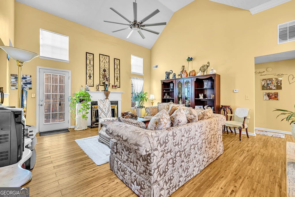 12854 Hill Drive Hampton - 11