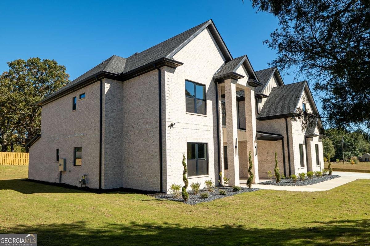 2210 Ridgedale Drive Grayson - 28