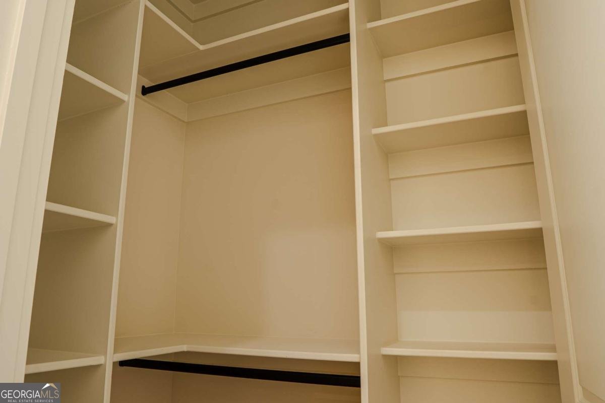 2210 Ridgedale Drive Grayson - 52