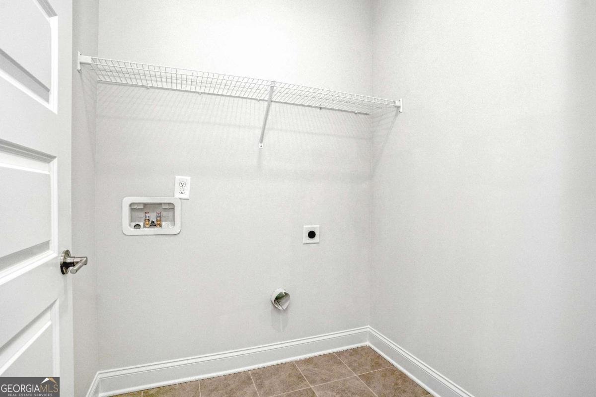 34 COOPER Drive Mansfield - 16