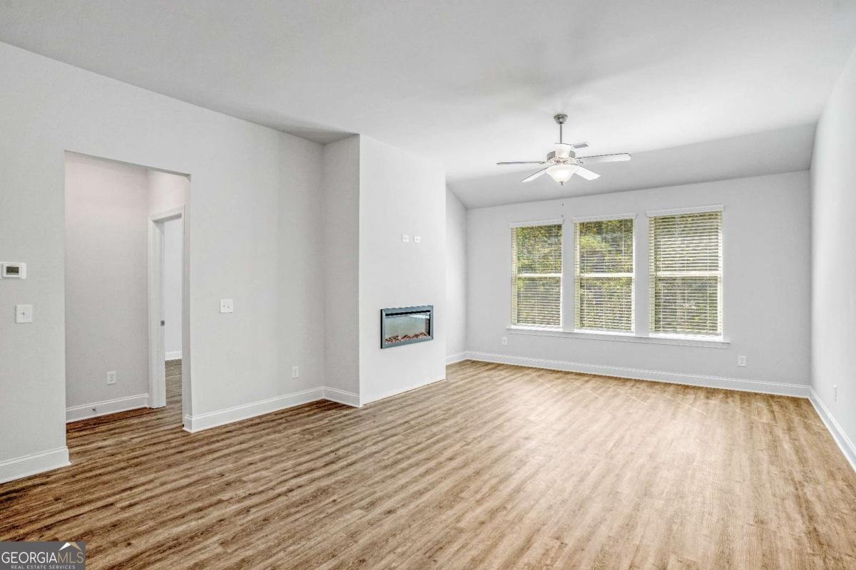 34 COOPER Drive Mansfield - 9