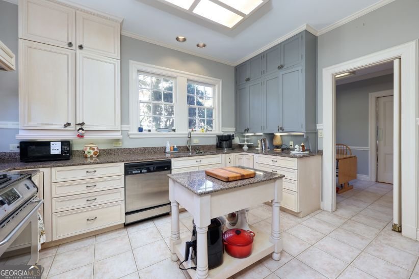 1007 4th Avenue West Point - 23