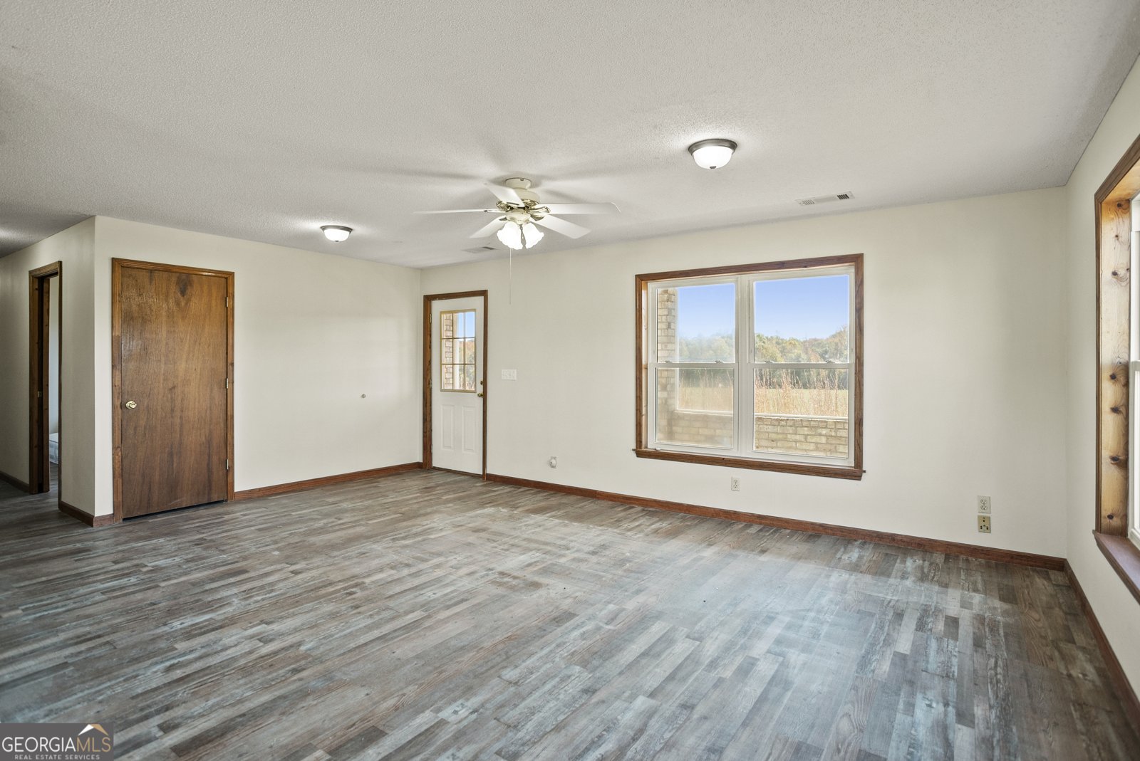 273 McDonald Road Sylvania - 17