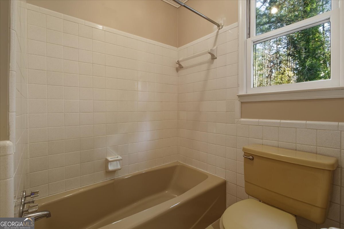 590 & 592 New Salem Road Griffin - 27