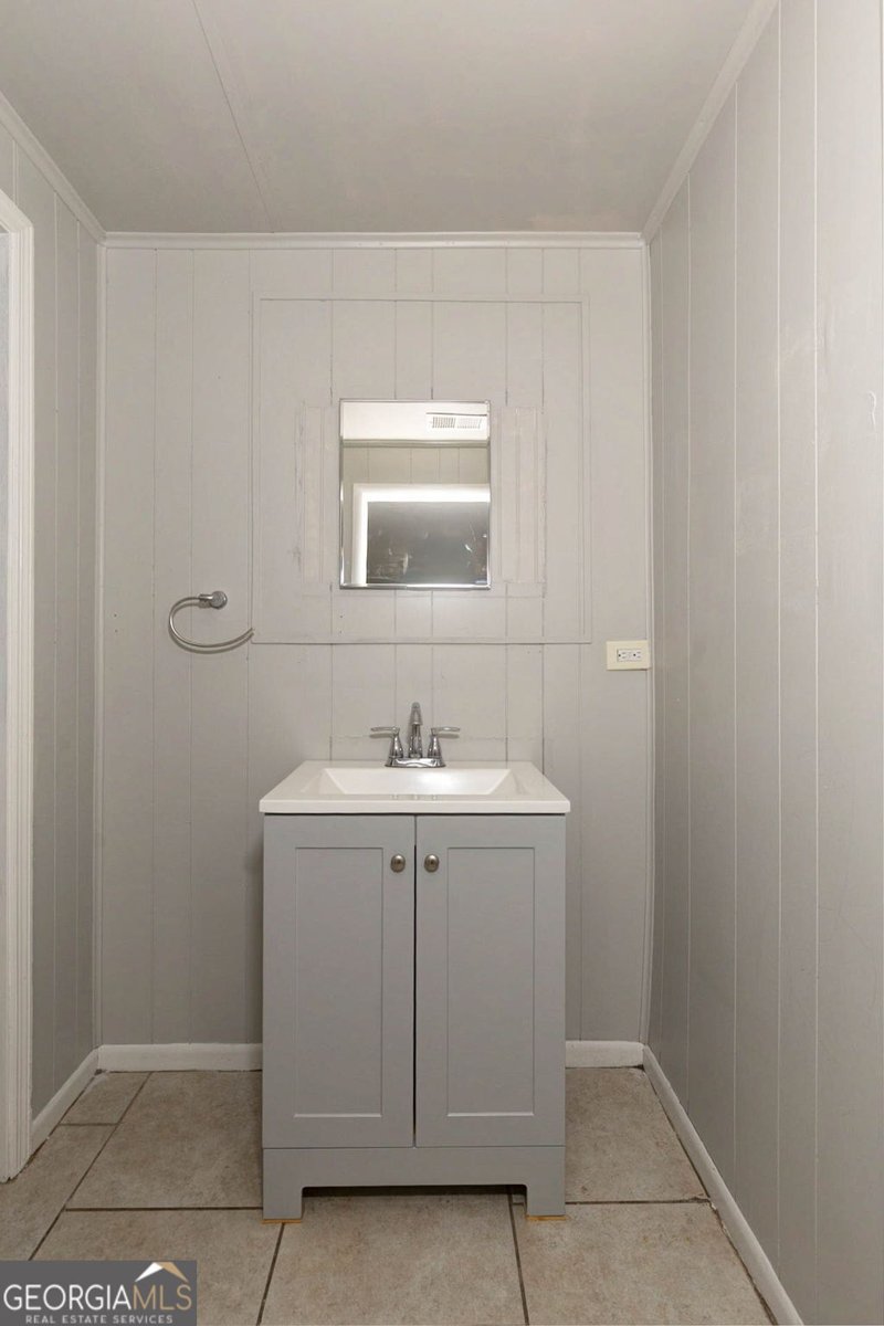 392 Olsen Avenue Columbus - 17