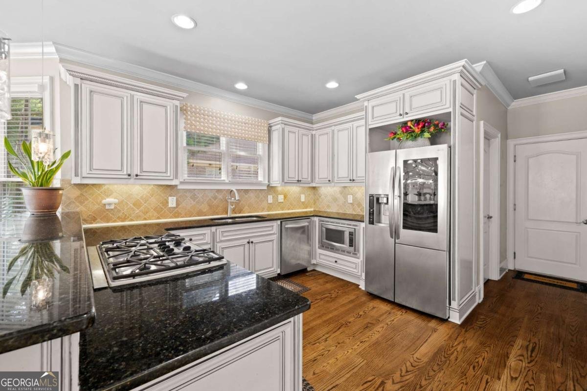 585 Settles Brook Court Suwanee - 14