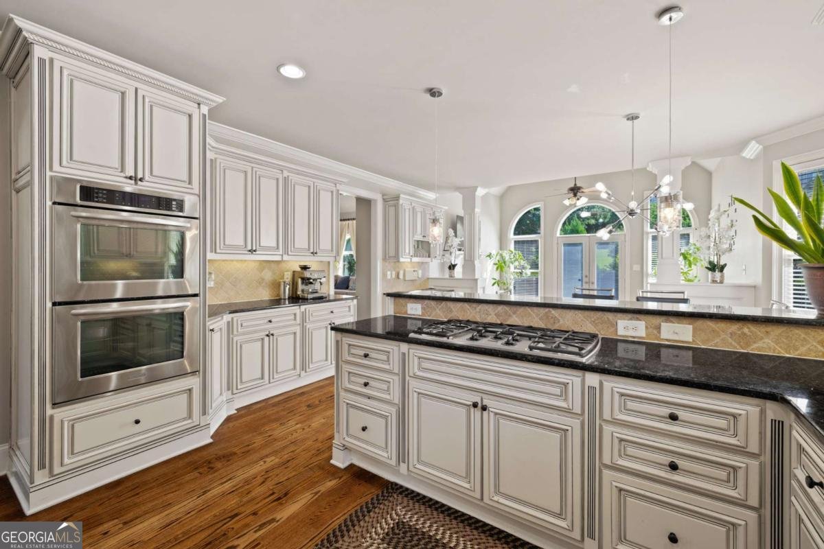 585 Settles Brook Court Suwanee - 16