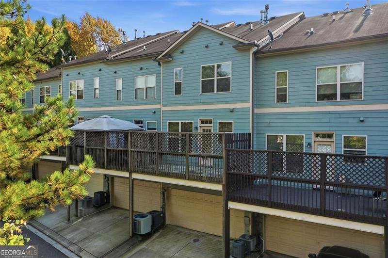 1186 Ridenour Boulevard Kennesaw - 24