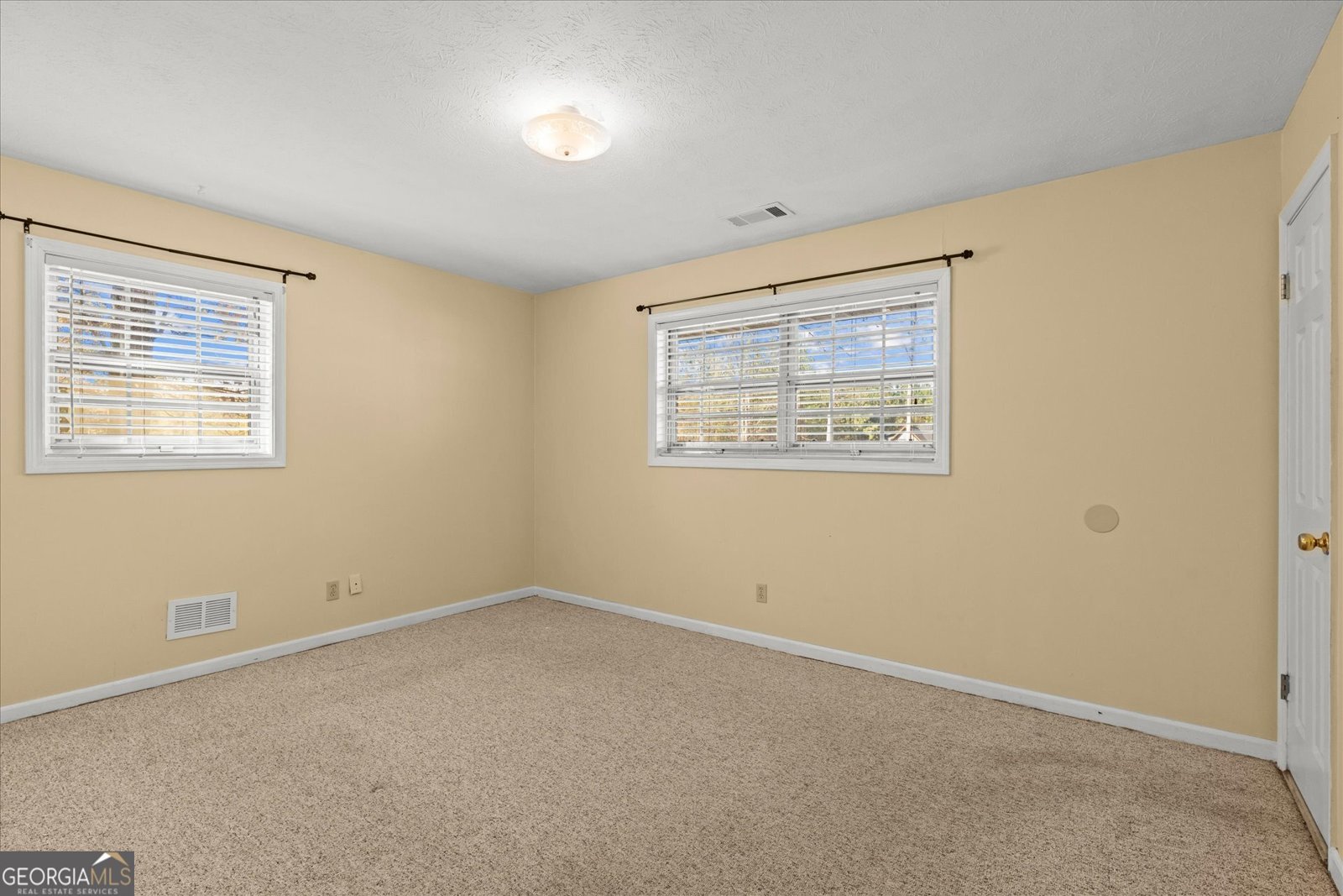 380 Rome St Temple - 16