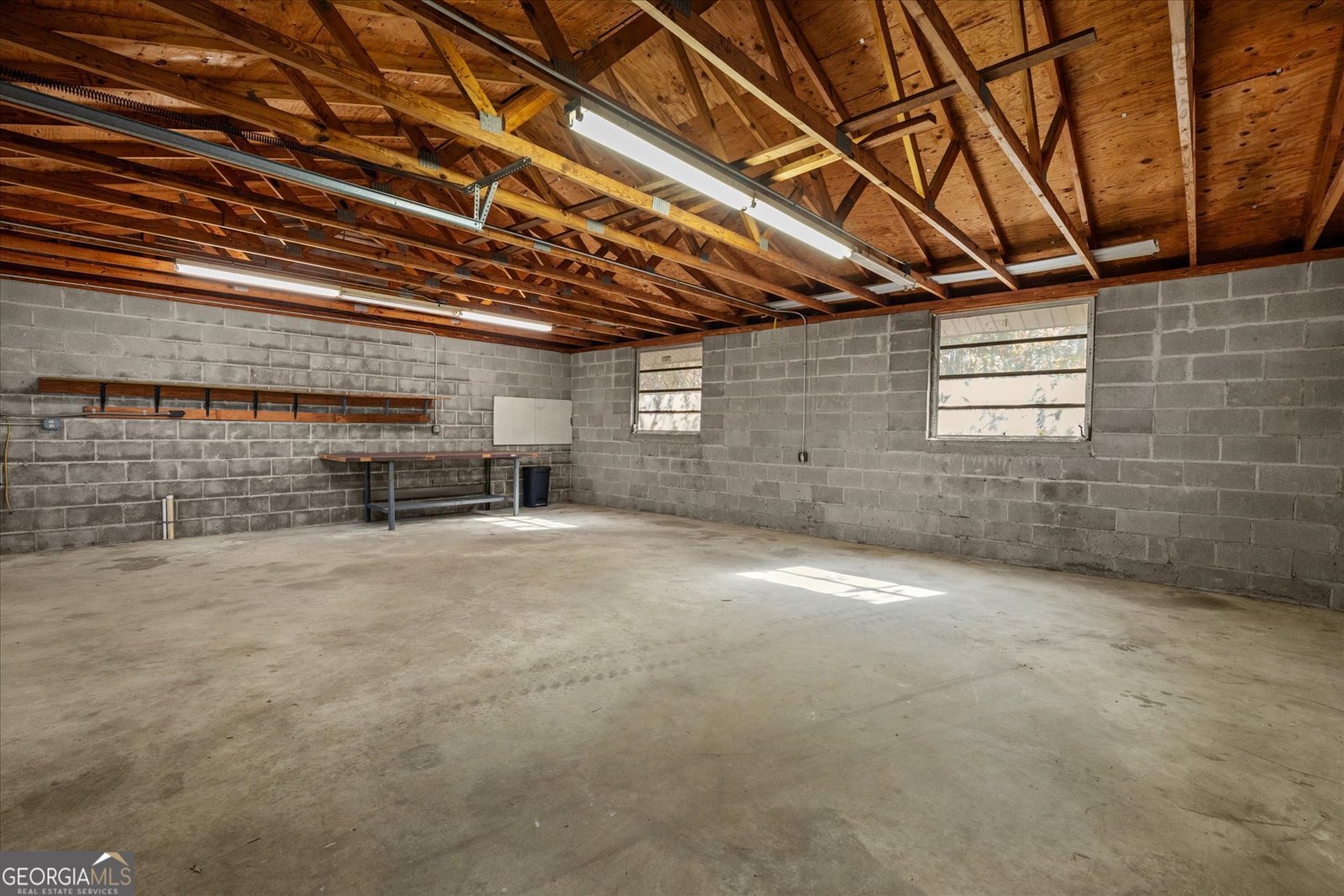 380 Rome St Temple - 33