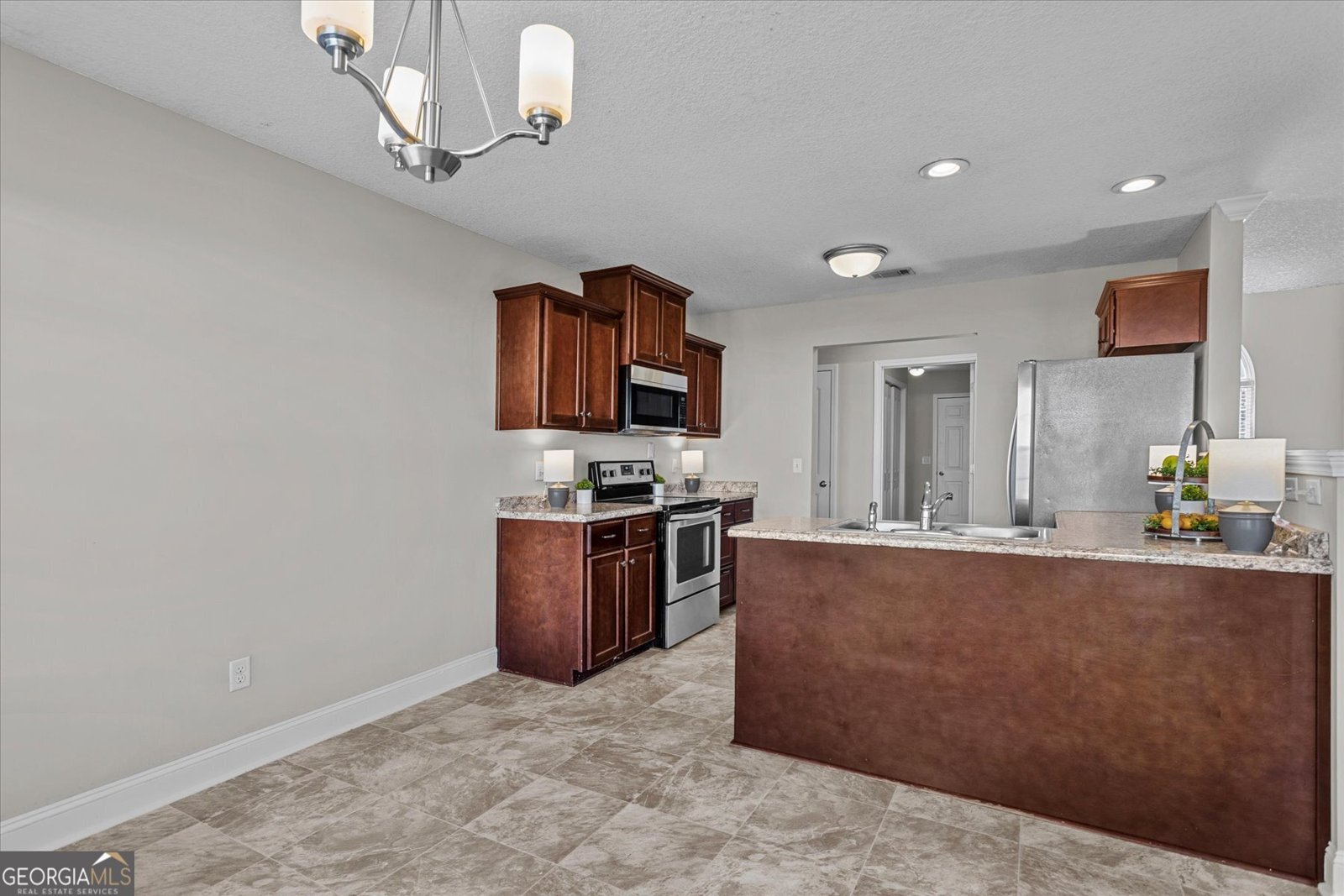 41 Kinlock Court Midway - 12