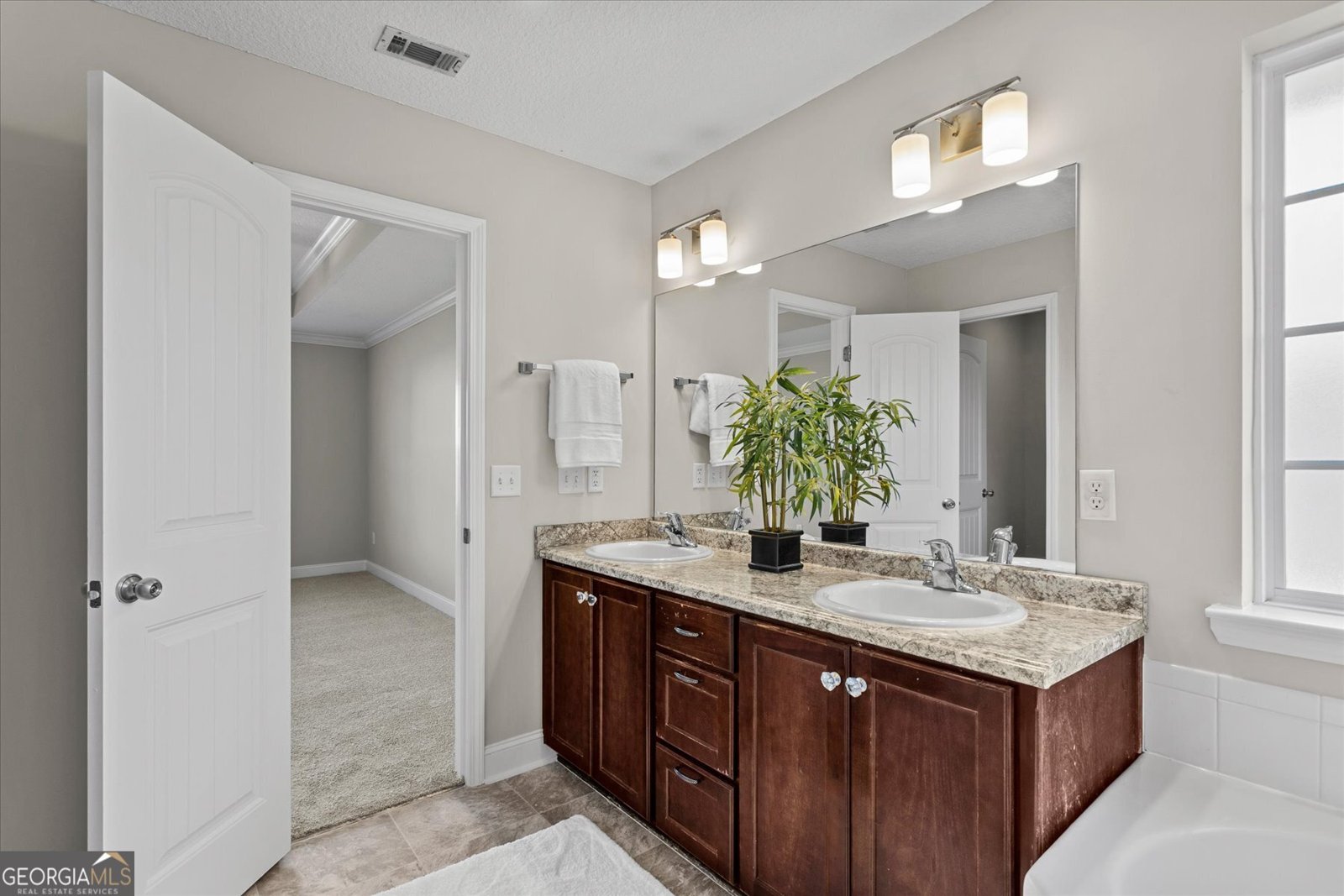 41 Kinlock Court Midway - 24